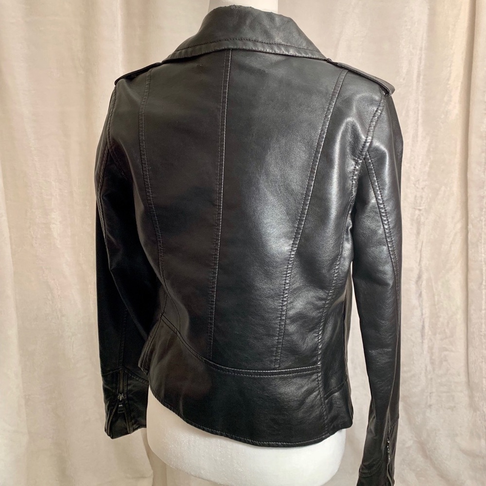 Leather jacket - Picture 4 of 5